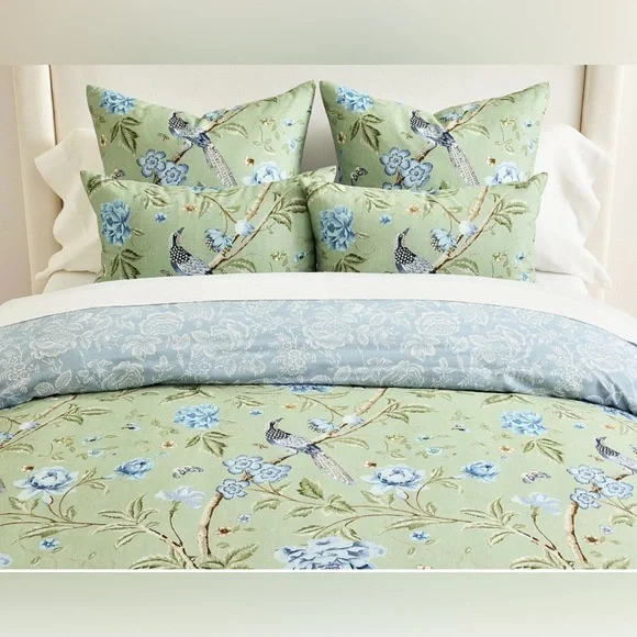 Pottery Barn Kravet Meadowlark Reversible Duvet Cover & Shams, NWT, Retail $379 - Picture 2 of 8